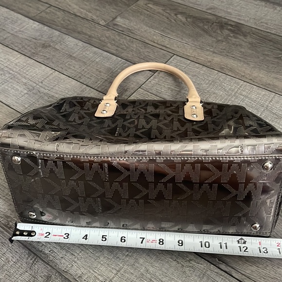 Purse - Picture 5 of 7